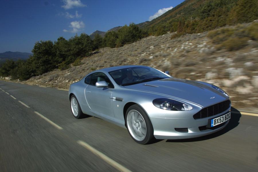  Aston Martin DB9 2004 года  (WW) (фото 1 из 39)